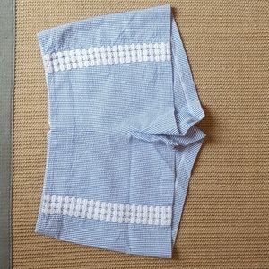 Excellent condition, Lilly Pulitzer Blue Seersucker Shorts 8 with Lace details.